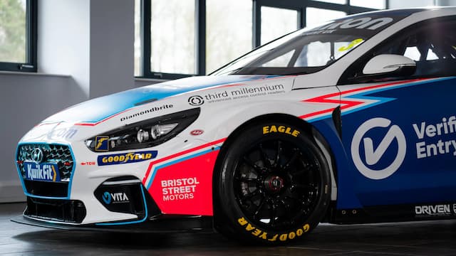 Excelr8 Motorsport artwork 6