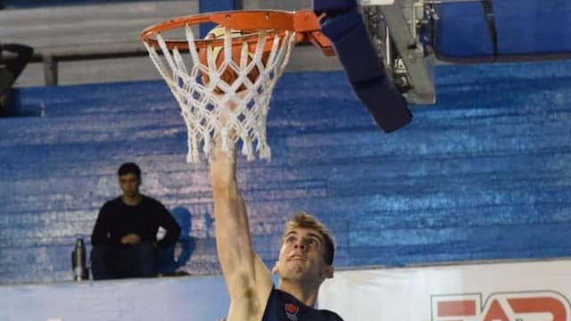 Regatas Corrientes artwork 6