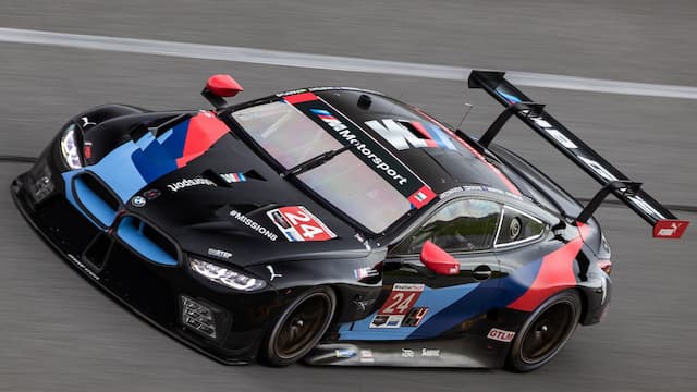 BMW Team RLL artwork 7